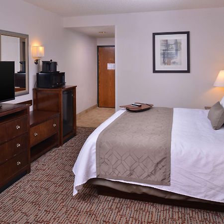 Best Western Plus Wichita West Airport Inn Kültér fotó